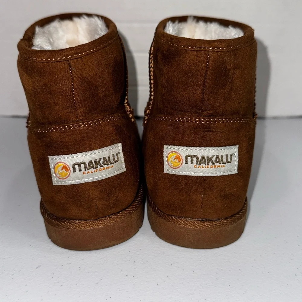 Makalu Brown Suede Faux Fur Lined Ankle Boots Kids Size 5